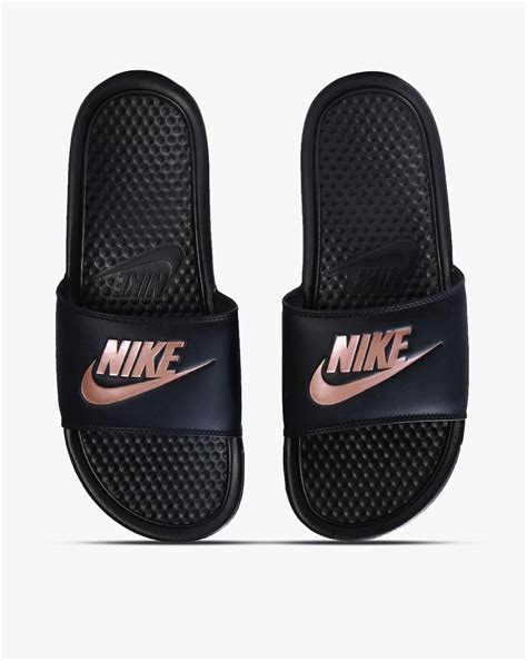 female Nike slippers